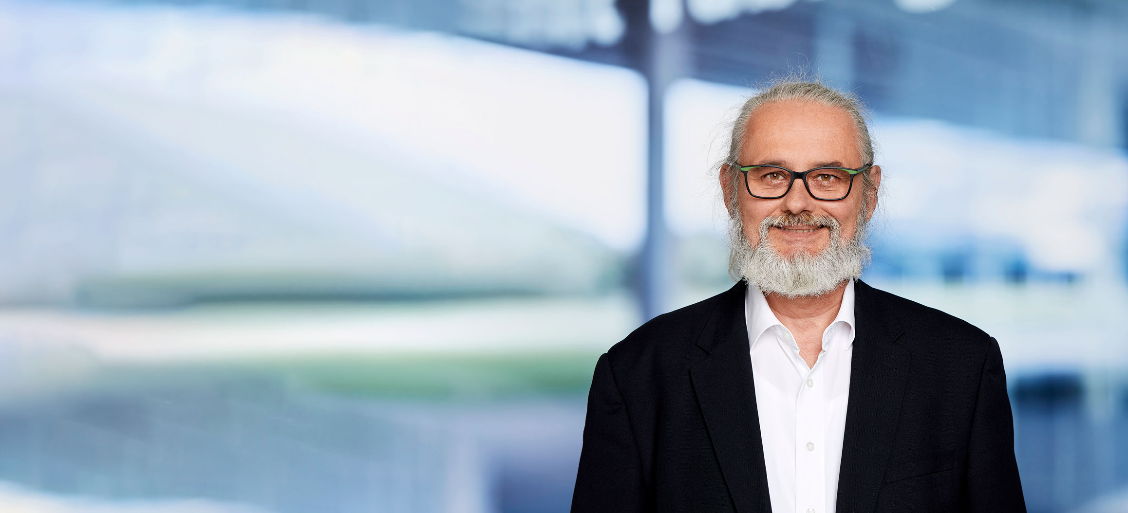 de-alg-adalbert-oblamski-020822-image